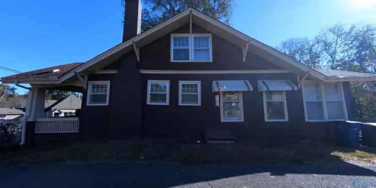 Single-family house For Sale in Florence, Alabama