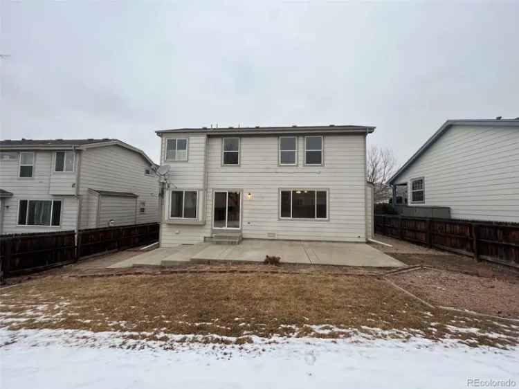 Single-family house For Sale in 20558, East Grand Lane, Aurora, Colorado