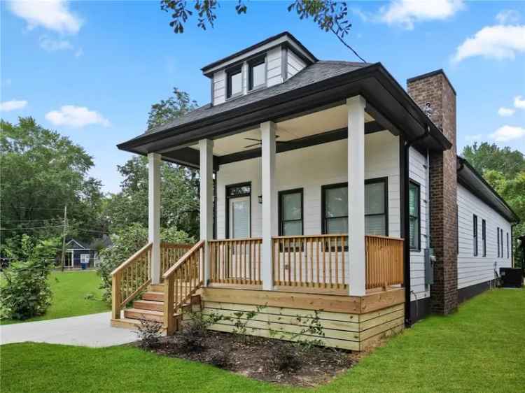 Single-family house For Sale in 1150, Oak Street Southwest, Atlanta, Georgia