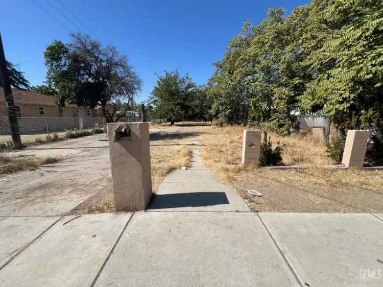 Land For Sale in Bakersfield, California