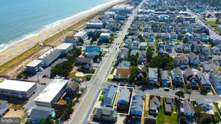 Single-family house For Sale in 103, Second Street, Bethany Beach, Delaware