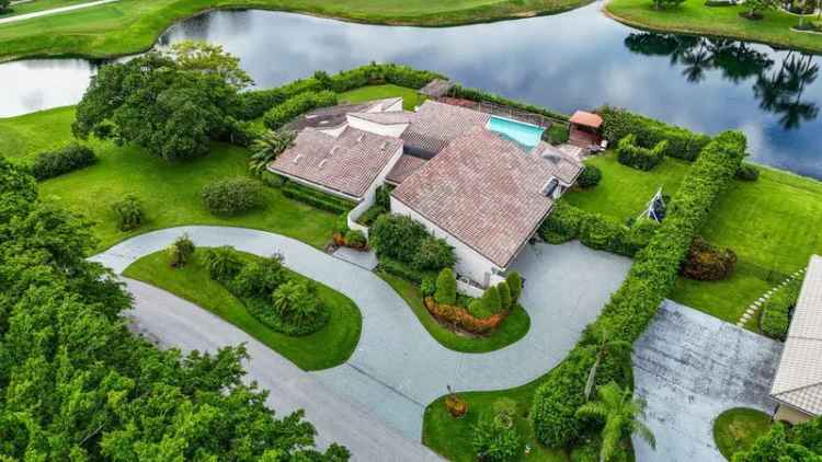 Single-family house For Sale in Delray Beach, Florida