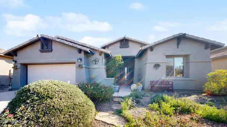 Single-family house For Sale in 6301, South Four Peaks Place, Chandler, Arizona