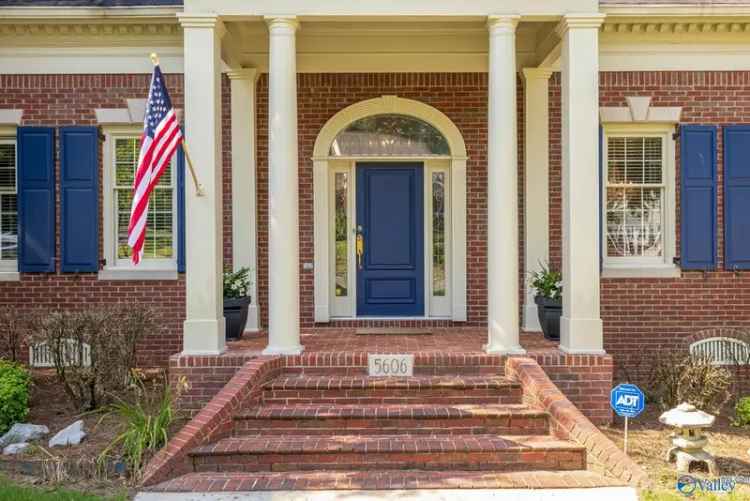 Single-family house For Sale in Huntsville, Alabama