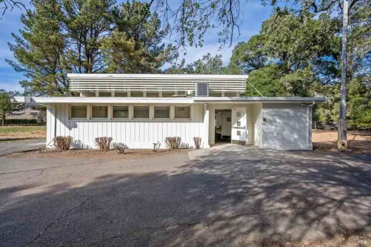 Single-family house For Sale in California