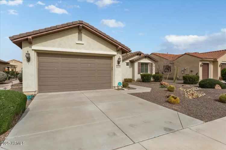 Single-family house For Sale in 26180, West Firehawk Drive, Buckeye, Arizona