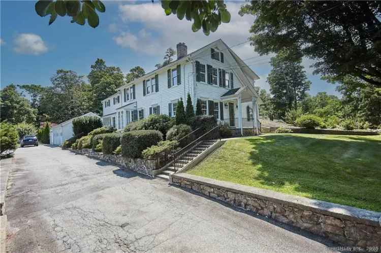 Single-family house For Sale in 5, Junction Road, Brookfield, Connecticut