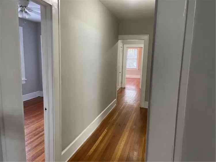 Multi-family house For Sale in 1154, Lucile Avenue Southwest, Atlanta, Georgia