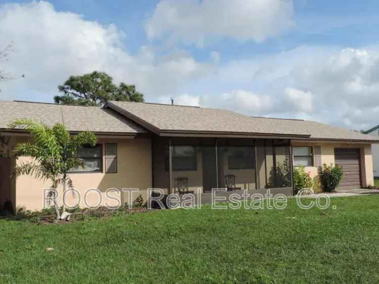 3 Bedroom 2 Bathroom Ranch House with Pool Home for Rent