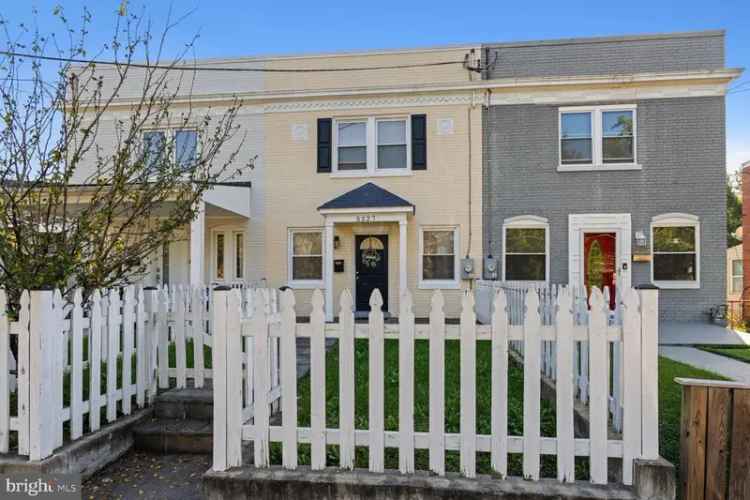 House For Sale in 5327, Central Avenue Southeast, Washington, District of Columbia