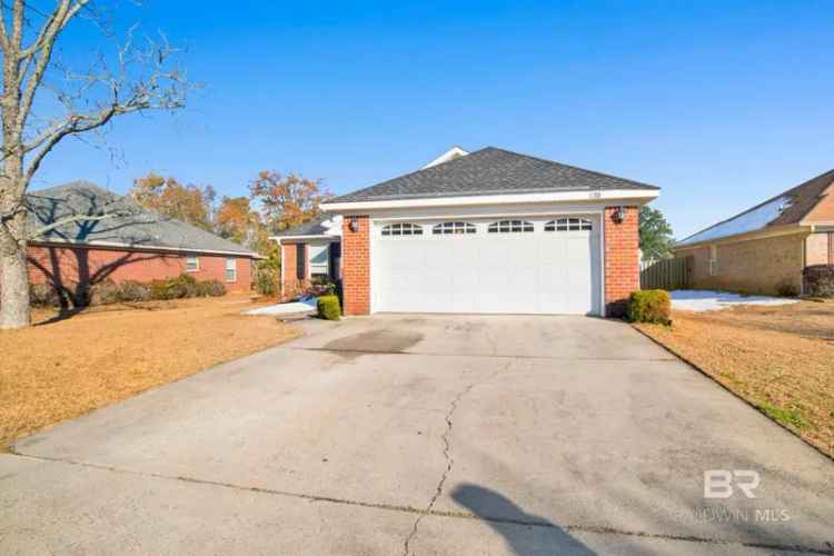 Single-family house For Sale in 1788, Abbey Loop, Foley, Alabama