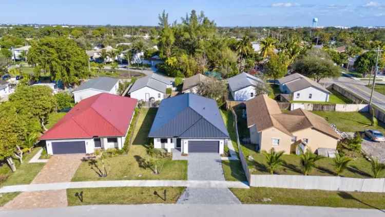 Single-family house For Sale in 2311, Zeder Avenue, Delray Beach, Florida