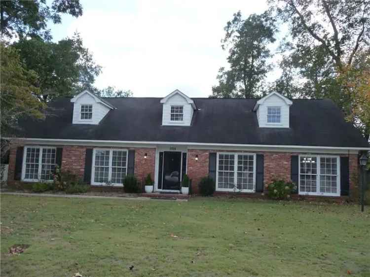 Single-family house For Sale in 1705, Carriage Drive, Phenix City, Alabama