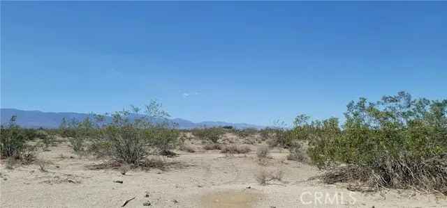 Land For Sale in Phelan, California