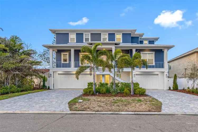 Single-family house For Sale in 7899, Causeway Boulevard North, Saint Petersburg, Florida