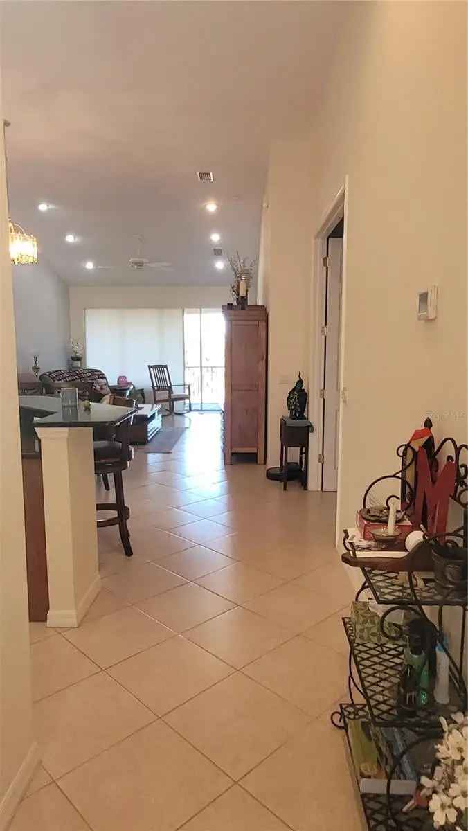 Condo For Sale in Bradenton, Florida