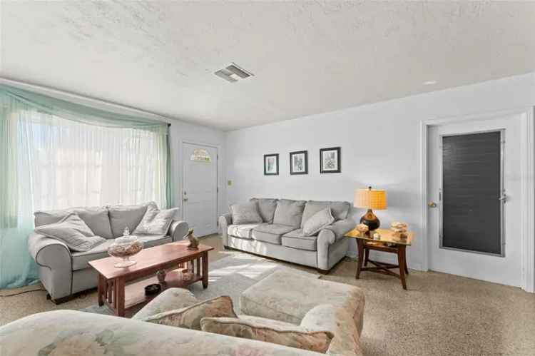 Single-family house For Sale in 2013, 64th Avenue South, Saint Petersburg, Florida