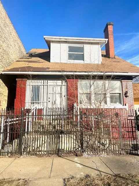 Single-family house For Sale in 6215, South Prairie Avenue, Chicago, Illinois