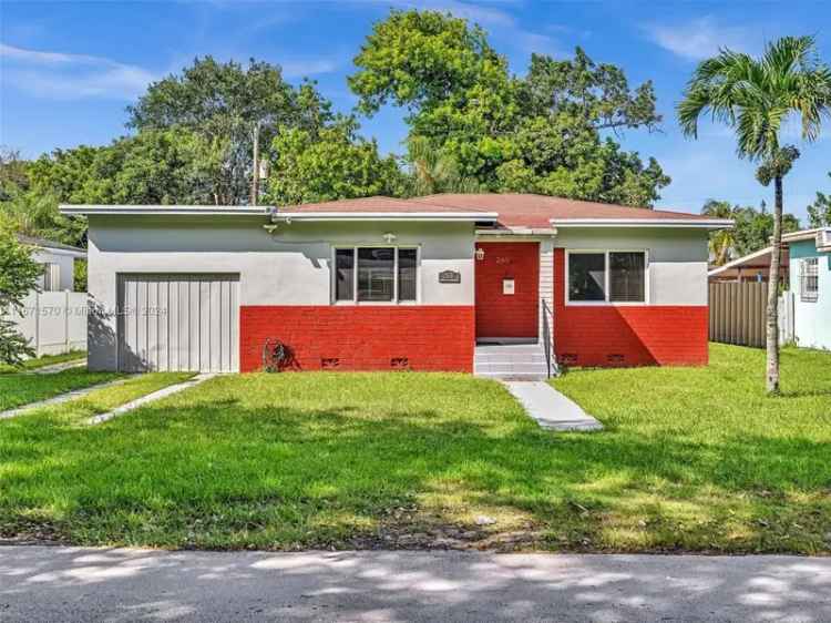 Single-family house For Sale in 269, Northeast 114th Street, Miami Shores, Florida