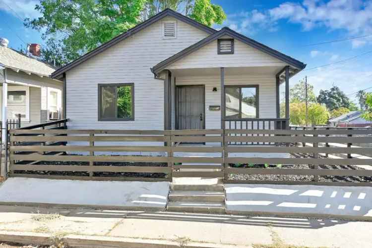 Single-family house For Sale in Sacramento, California