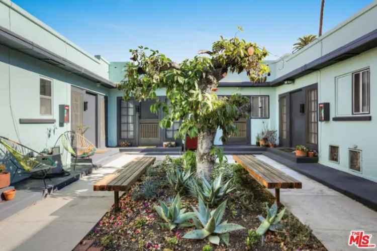 Multi-family house For Sale in 1520, Andalusia Avenue, Los Angeles, California