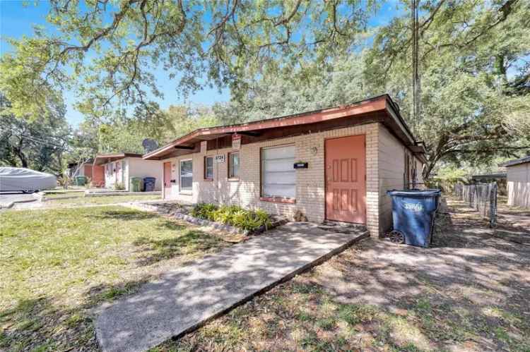 Multi-family house For Sale in 8720, North 48th Street, Tampa, Florida