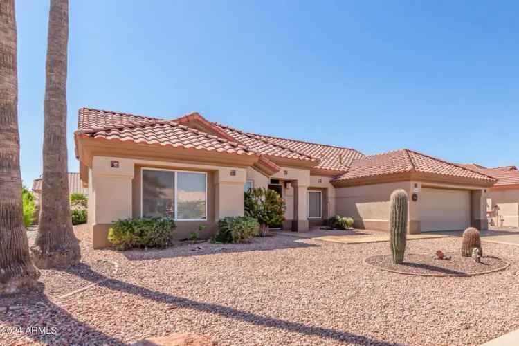 Single-family house For Sale in 16039, West Heritage Drive, Sun City West, Arizona