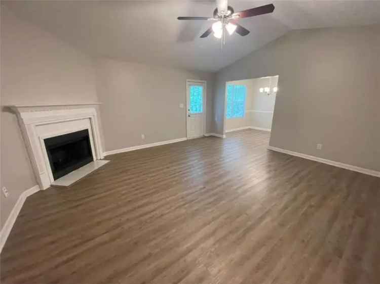 Single-family house For Sale in 67, Natalia Court, Newnan, Georgia