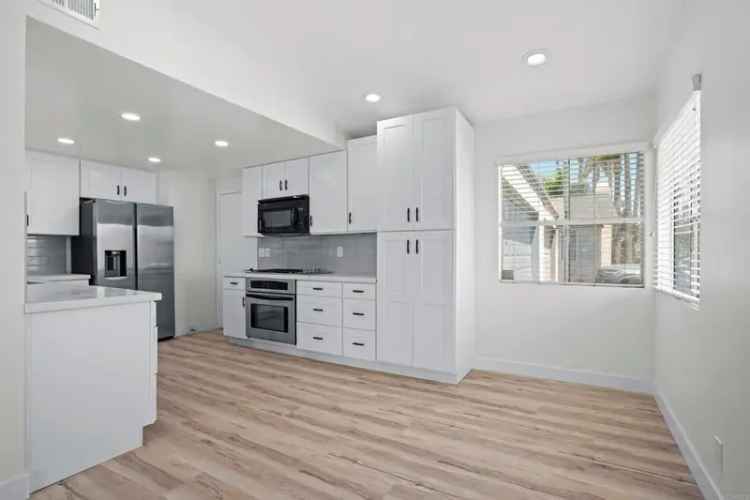 Multi-family house For Sale in 2286, Levante Street, Carlsbad, California