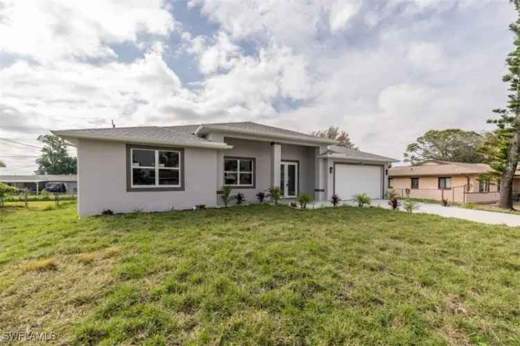 Single-family house For Sale in North Fort Myers, Florida