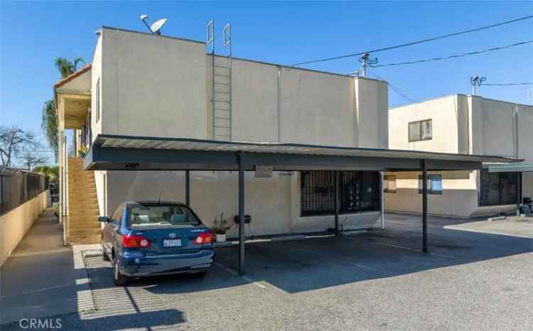 Multi-family house For Sale in 1006, South Record Avenue, Commerce, California