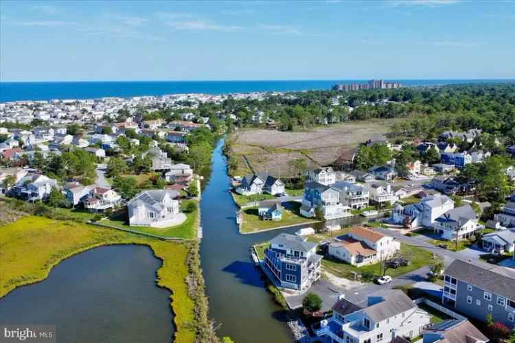 Single-family house For Sale in Bethany Beach, Delaware