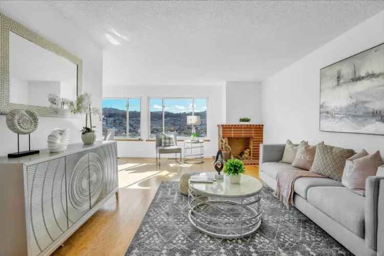 Single-family house For Sale in 9, Lobos Street, San Francisco, California