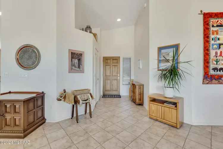 Single-family house For Sale in 11878, North Crescendo Drive, Oro Valley, Arizona