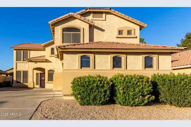 Single-family house For Sale in 16528, West Pierce Street, Goodyear, Arizona