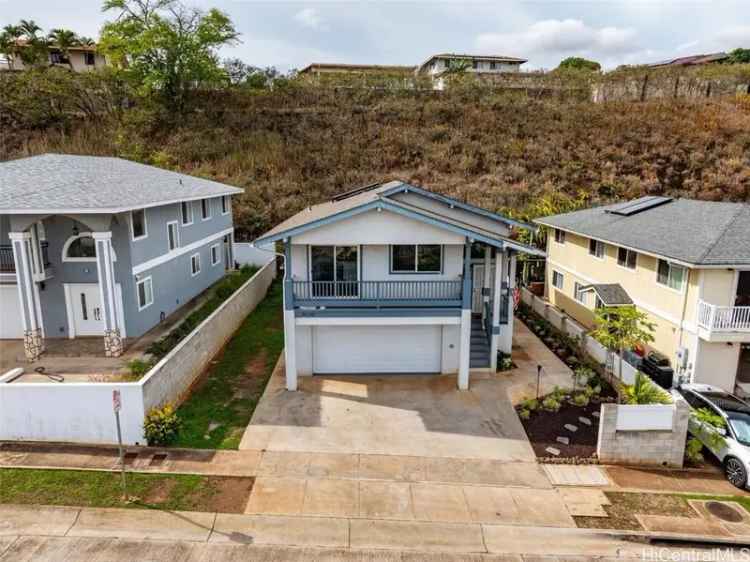 Single-family house For Sale in Waipahu, Hawaii