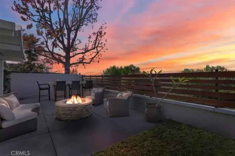 Single-family house For Sale in 21681, Jornada, Mission Viejo, California