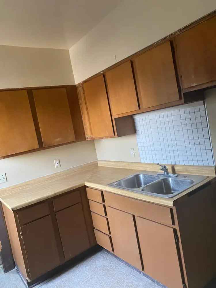 Apartment Unit for Rent