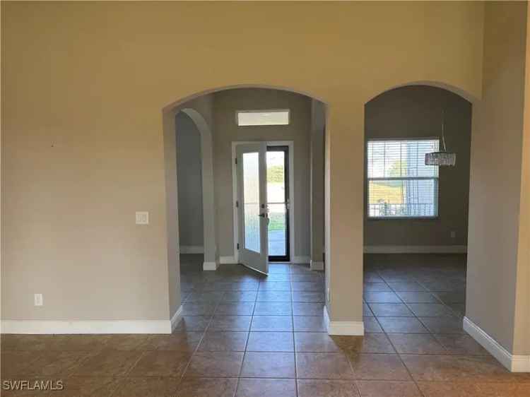 Single-family house For Sale in 1500, Northwest 37th Avenue, Cape Coral, Florida