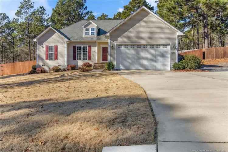 Single-family house For Sale in Aberdeen, North Carolina