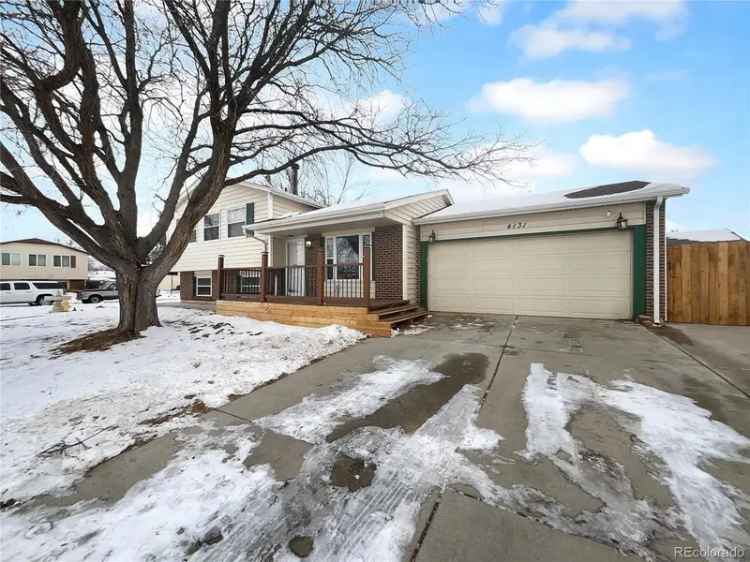 Single-family house For Sale in 4131, East 117th Court, Thornton, Colorado