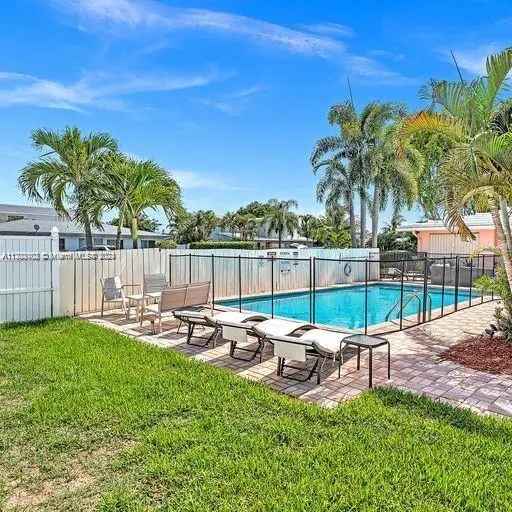 Multi-family house For Sale in Fort Lauderdale, Florida