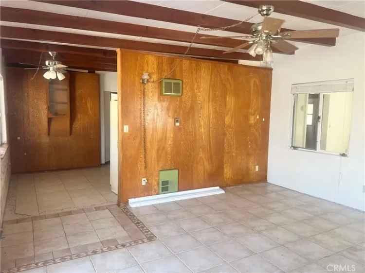 Single-family house For Sale in Joshua Tree, California