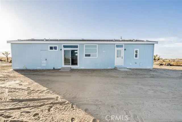 Single-family house For Sale in 13325, Eaby Road, Phelan, California