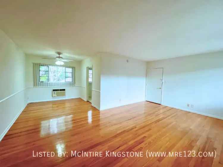 2 Bed 1 Bath Apartment for Rent - Hardwood Floors, Parking Included