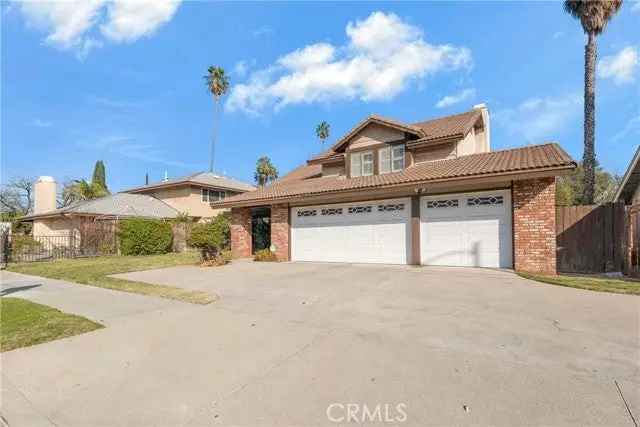 Single-family house For Sale in 7826, Winnetka Avenue, Los Angeles, California