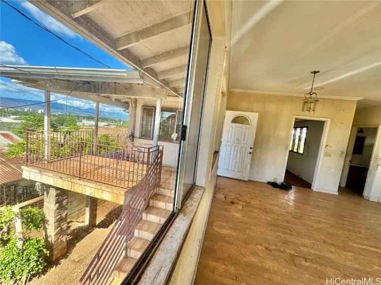 Single-family house For Sale in 1032, Maluna Street, Honolulu, Hawaii