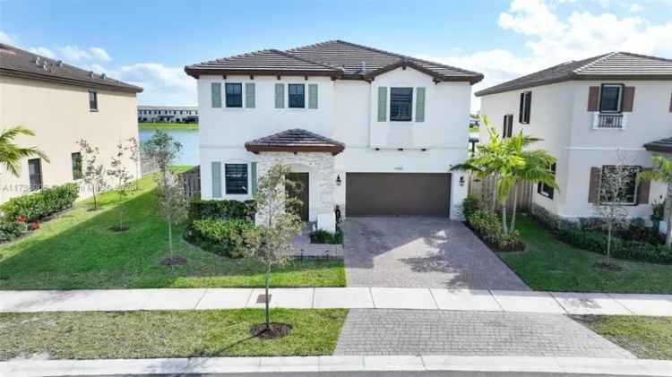 Single-family house For Sale in 10280, Southwest 228th Terrace, Cutler Bay, Florida