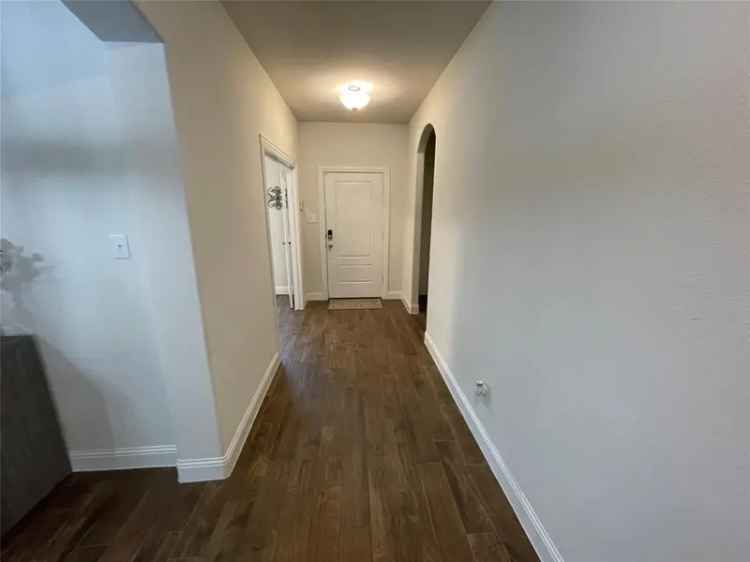 Single-family house For Rent in Texas