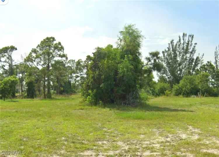 Land For Sale in 2704, Northwest 28th Avenue, Cape Coral, Florida